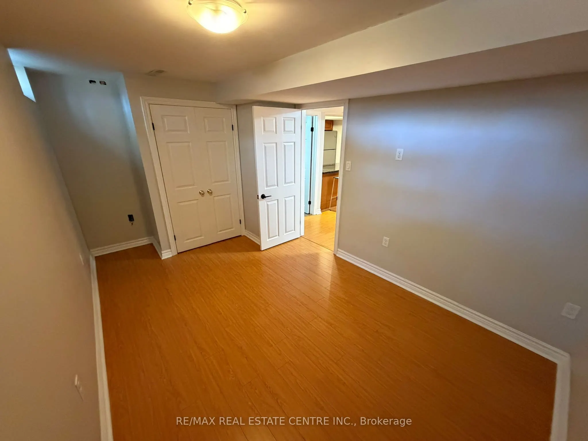 7448 Village Walk #Basement