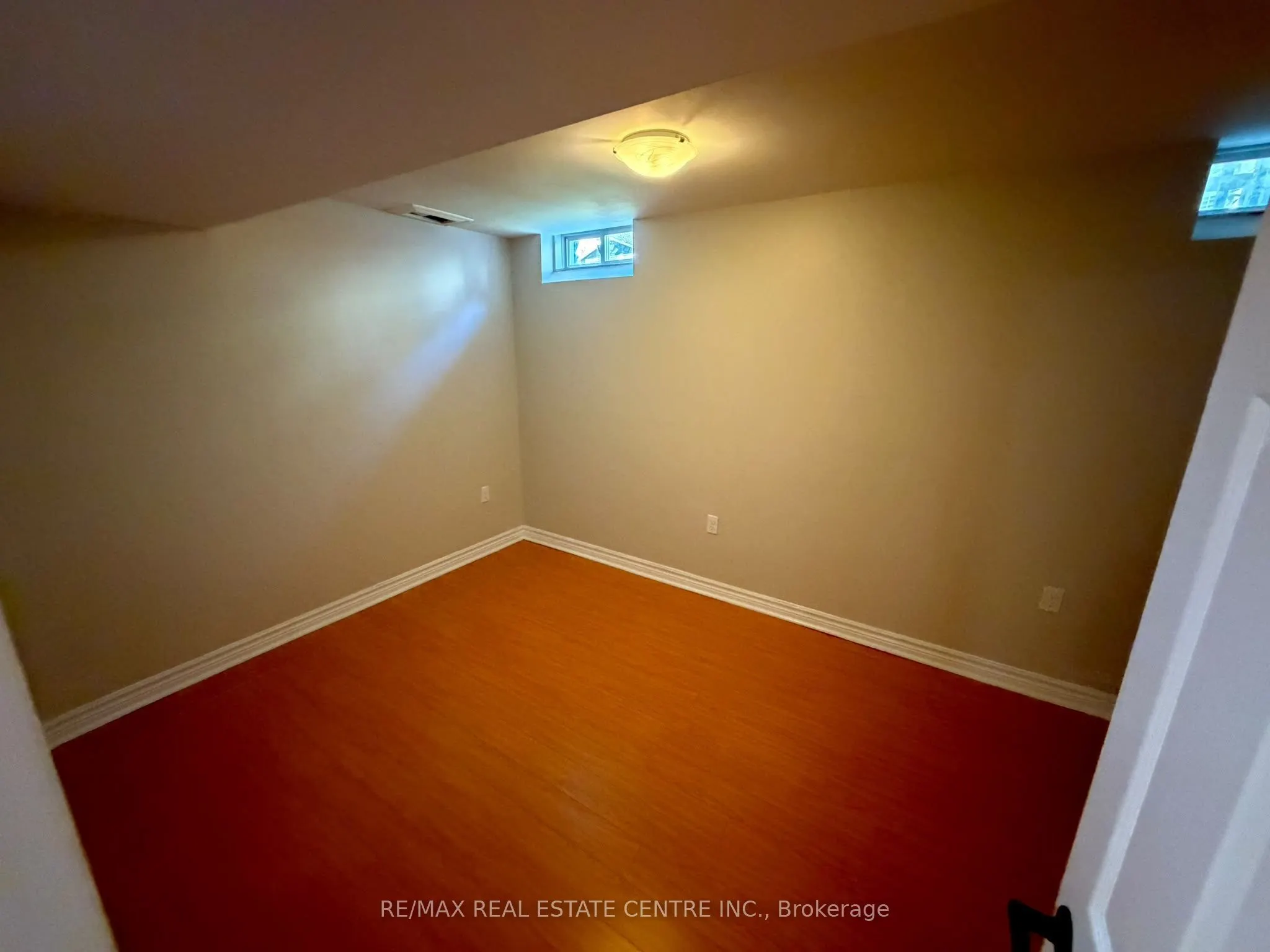 7448 Village Walk #Basement