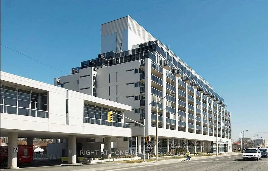 1040 The Queensway Avenue #110