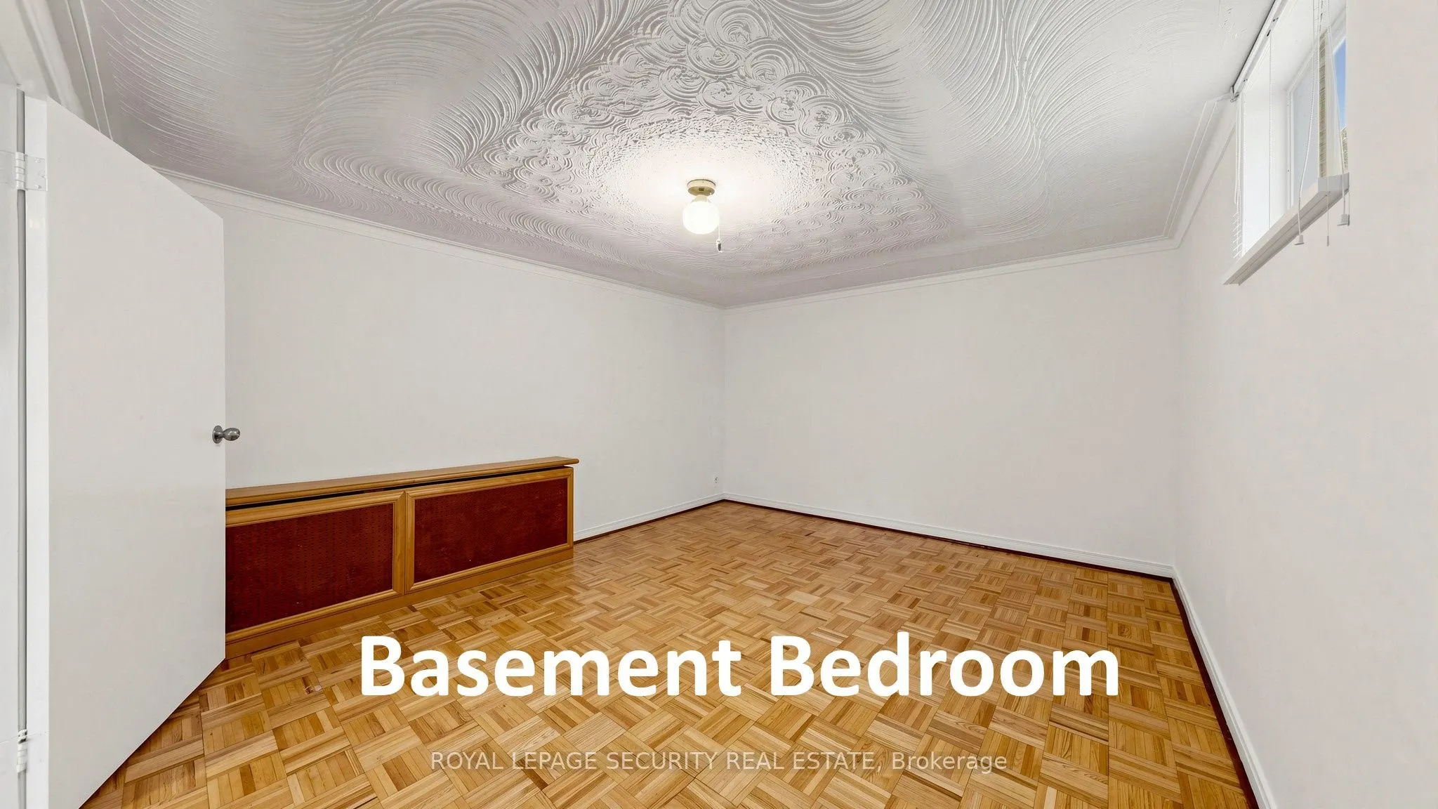 204 Locksley Avenue
