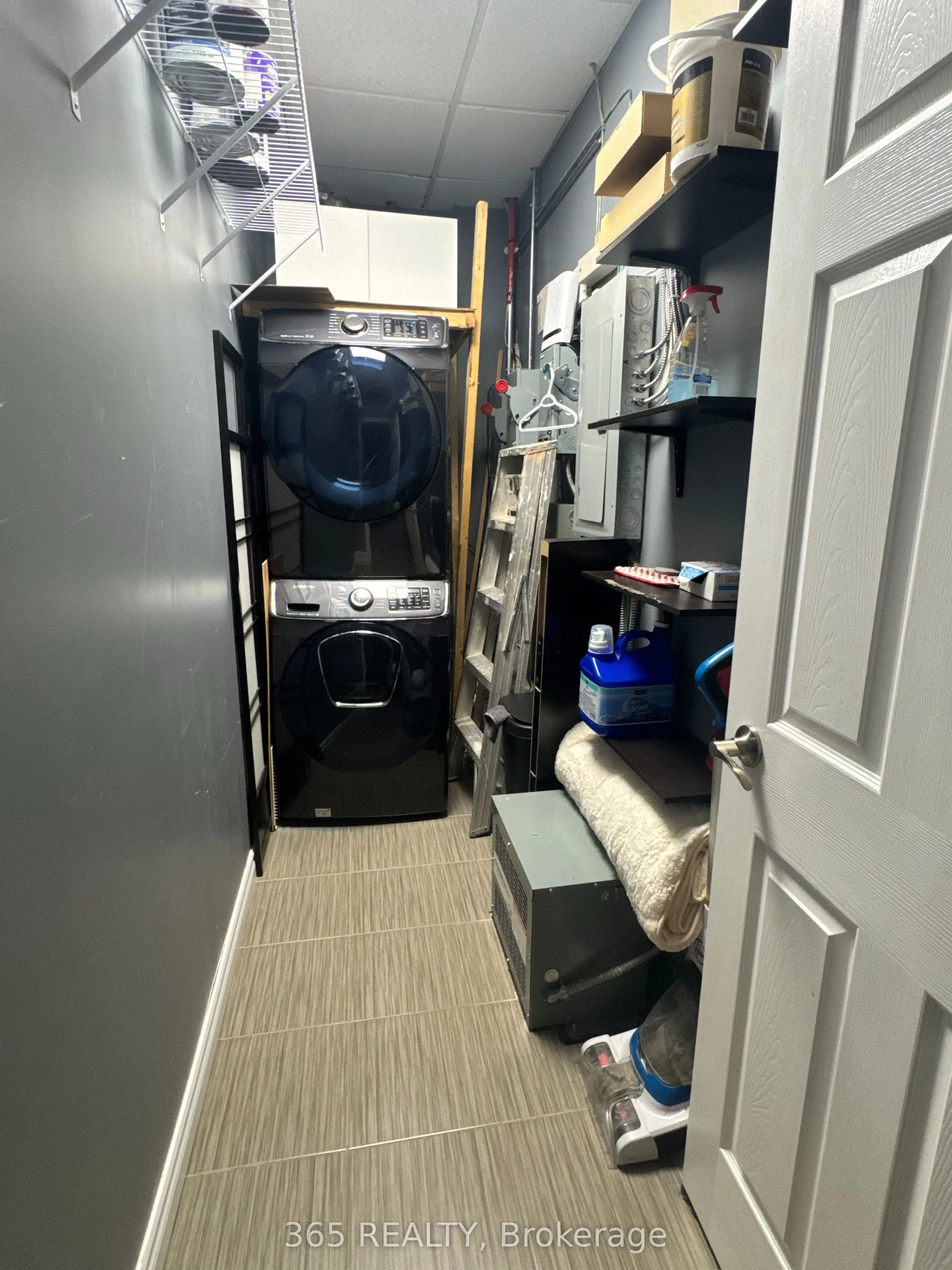225 Speers Road #6