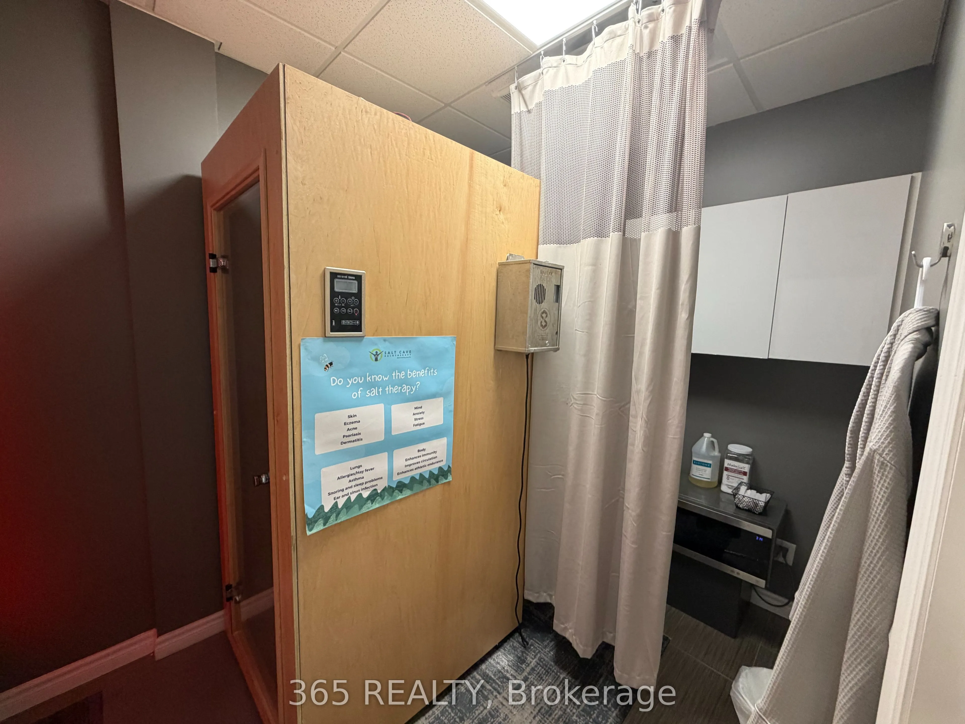 225 Speers Road #6