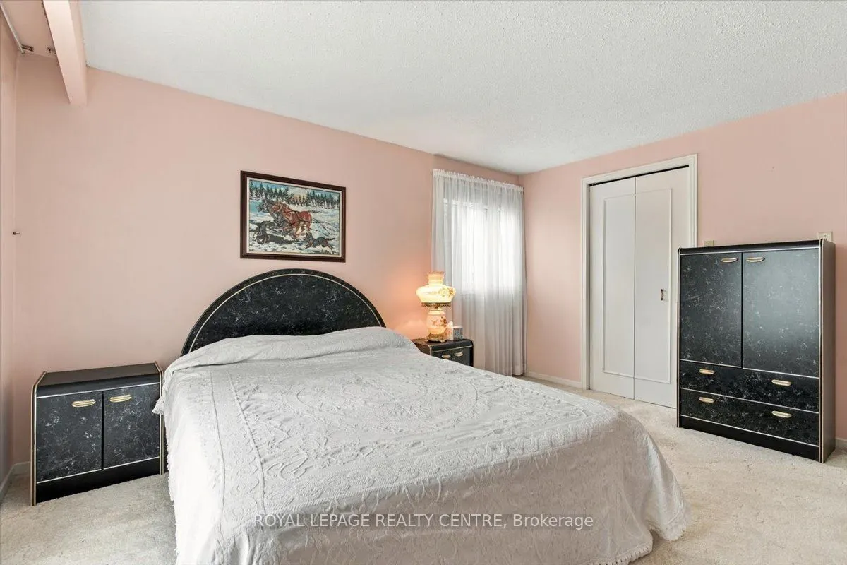 3516 Pitch Pine Crescent