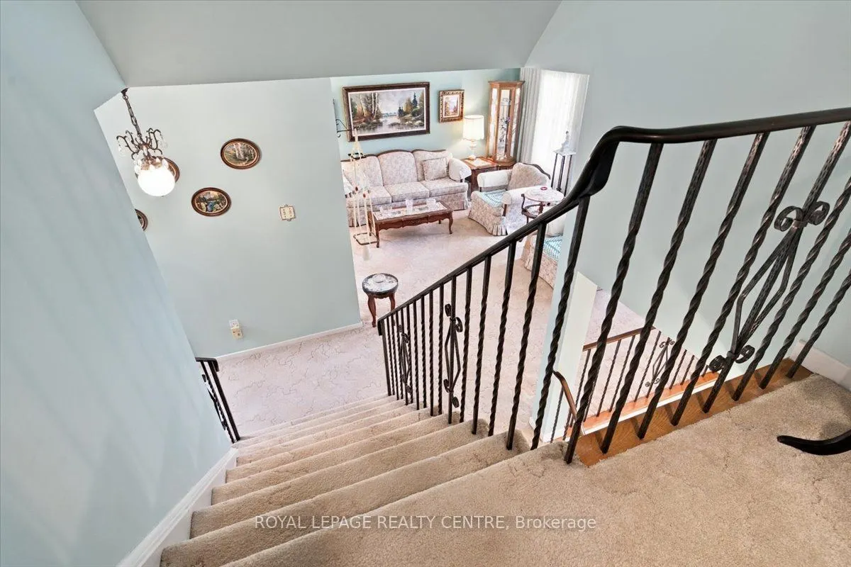 3516 Pitch Pine Crescent