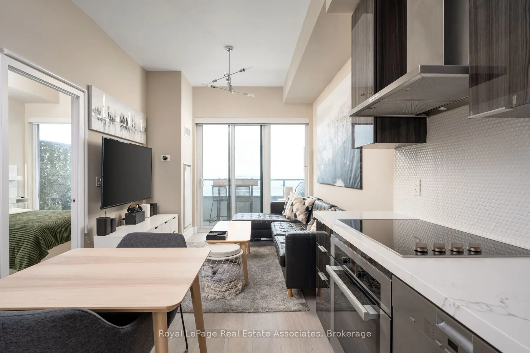 30 Shore Breeze Drive #6104