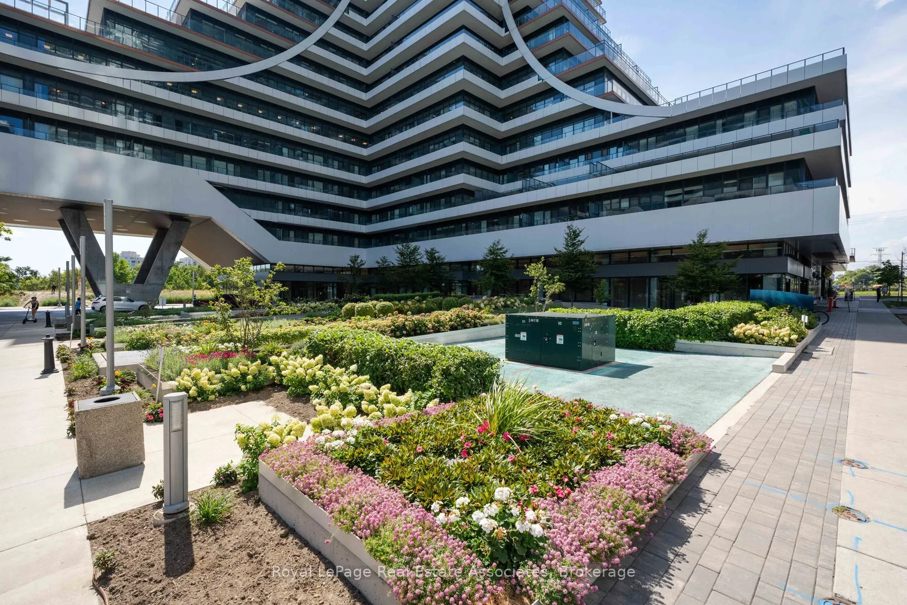 30 Shore Breeze Drive #6104