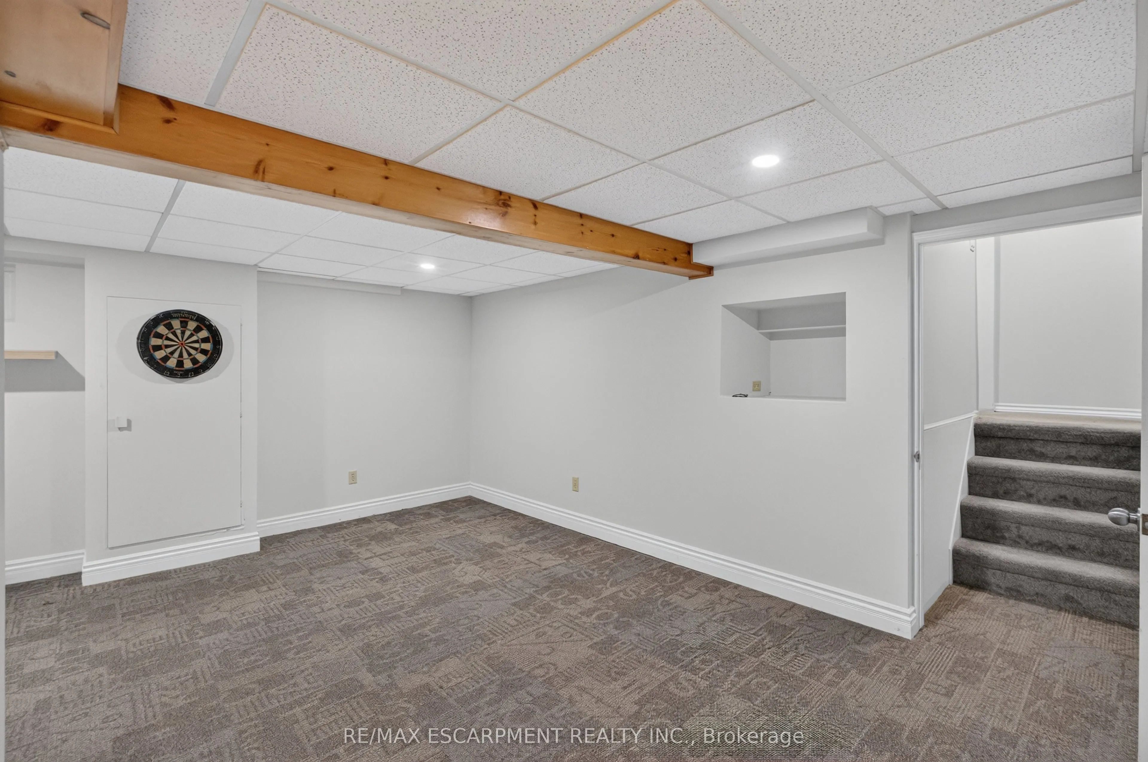 3401 Rockwood Drive