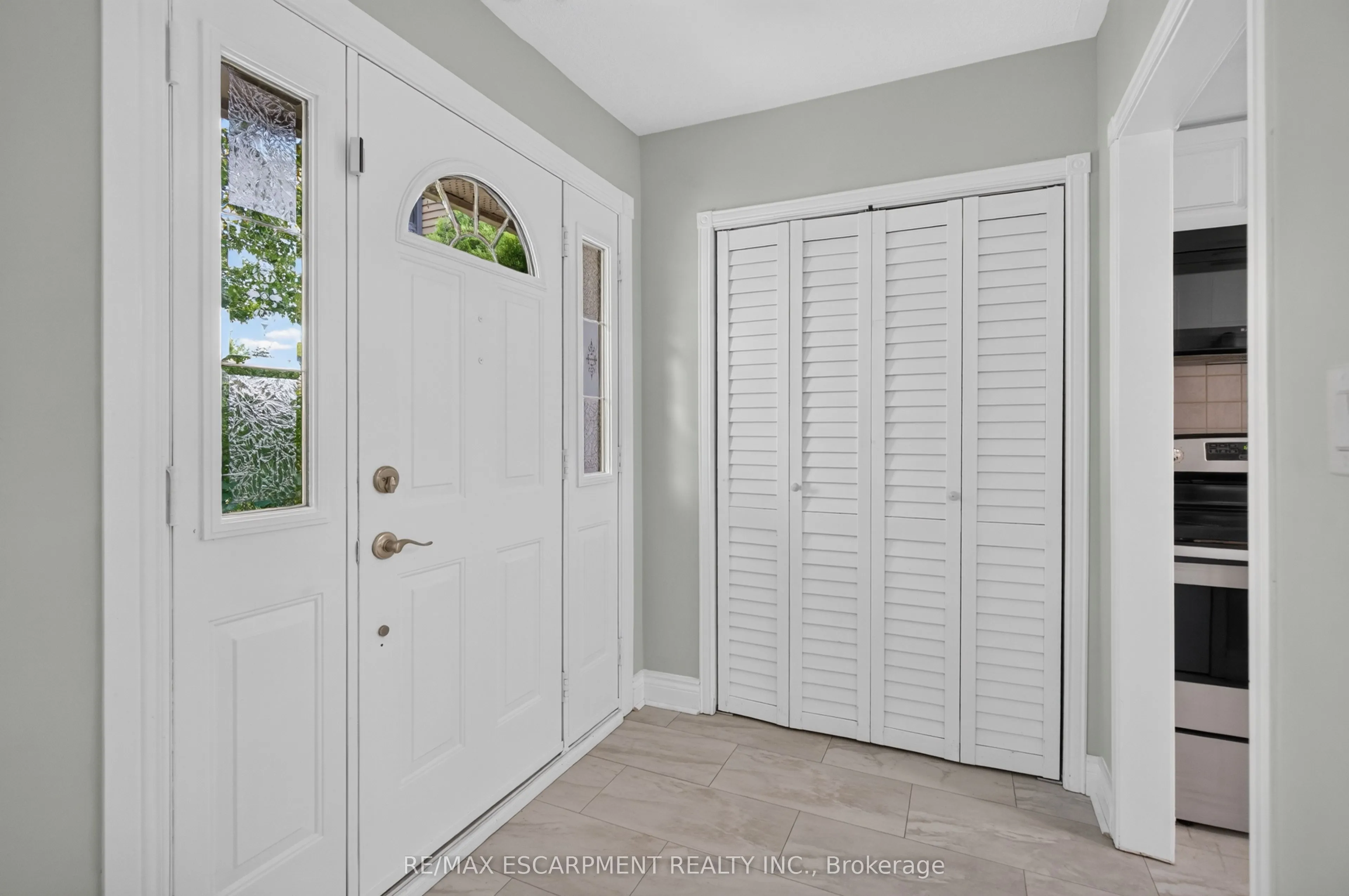 3401 Rockwood Drive