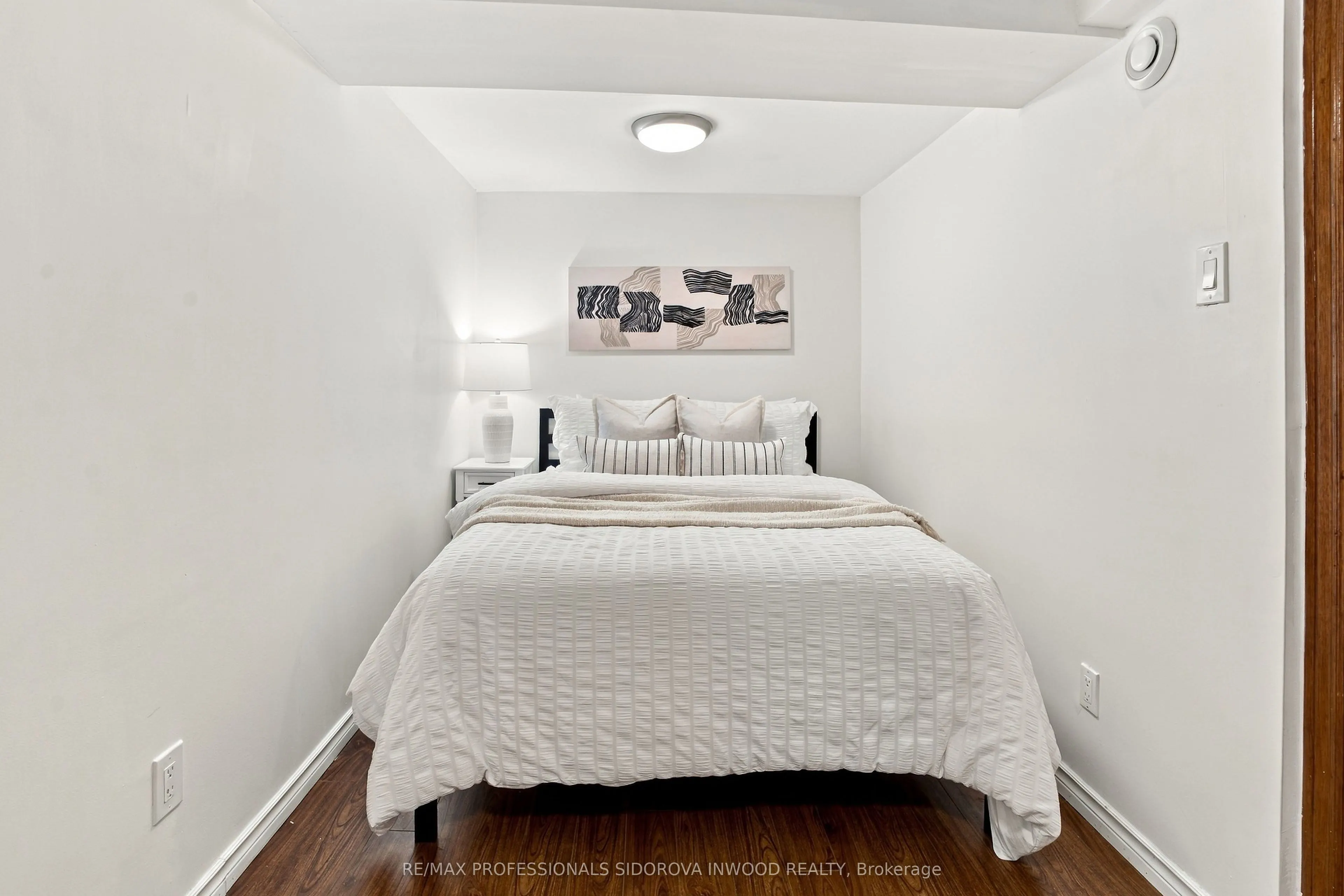 137 Evelyn Avenue