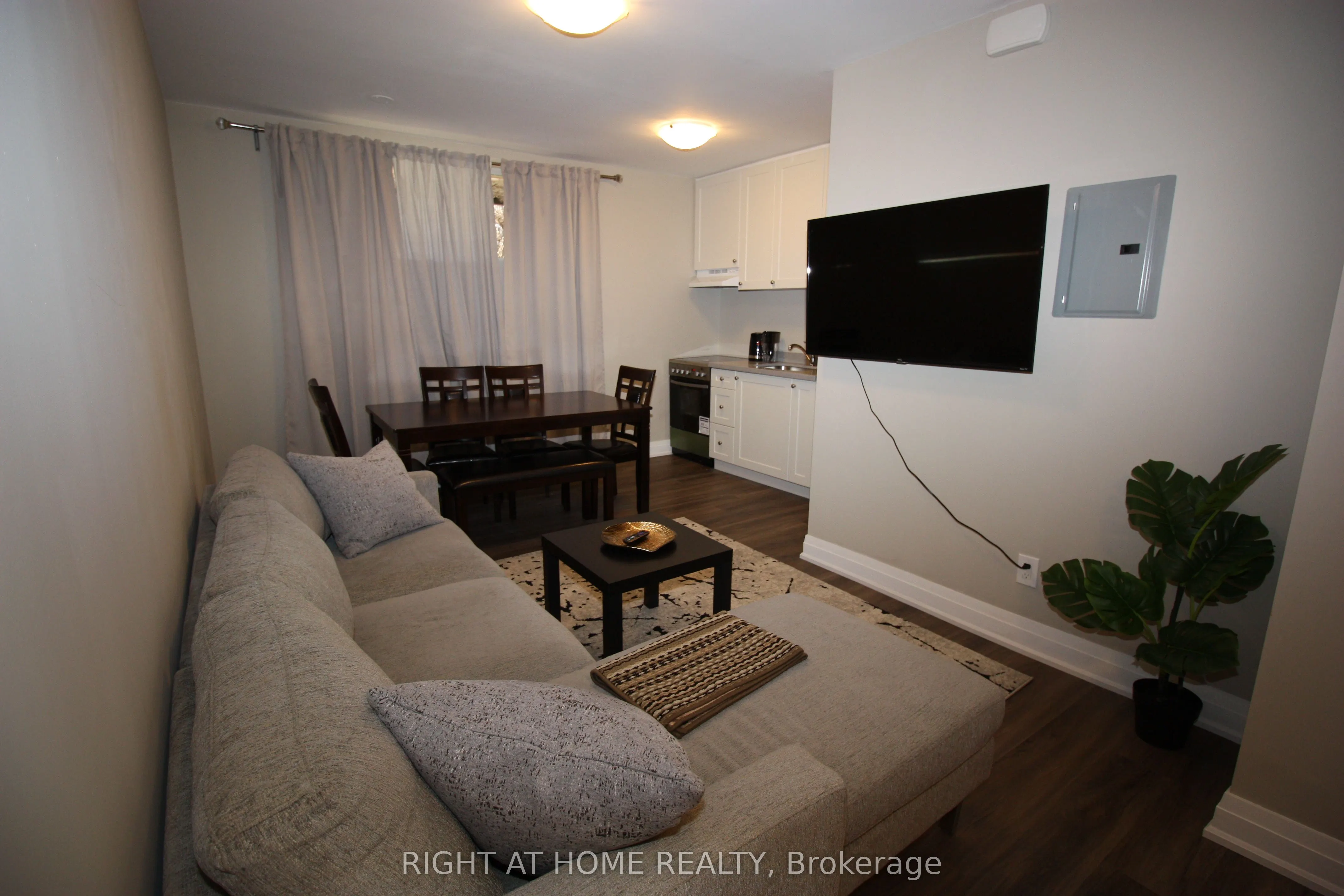 2 Glen Gordon Road #5