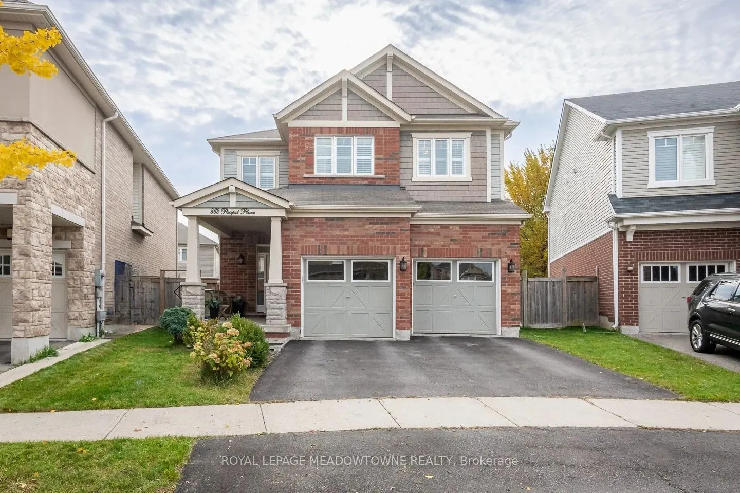 868 Paupst Place