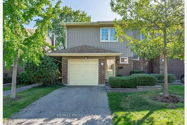 1951 Rathburn Road E #176