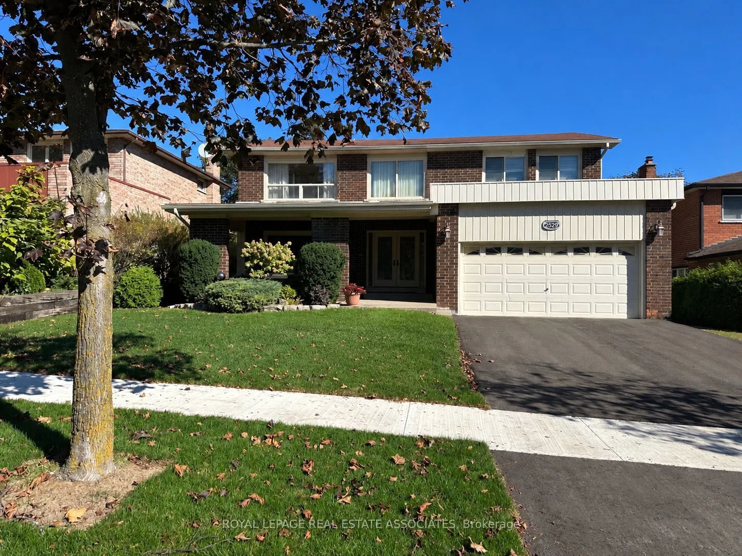 2529 Claymore Crescent