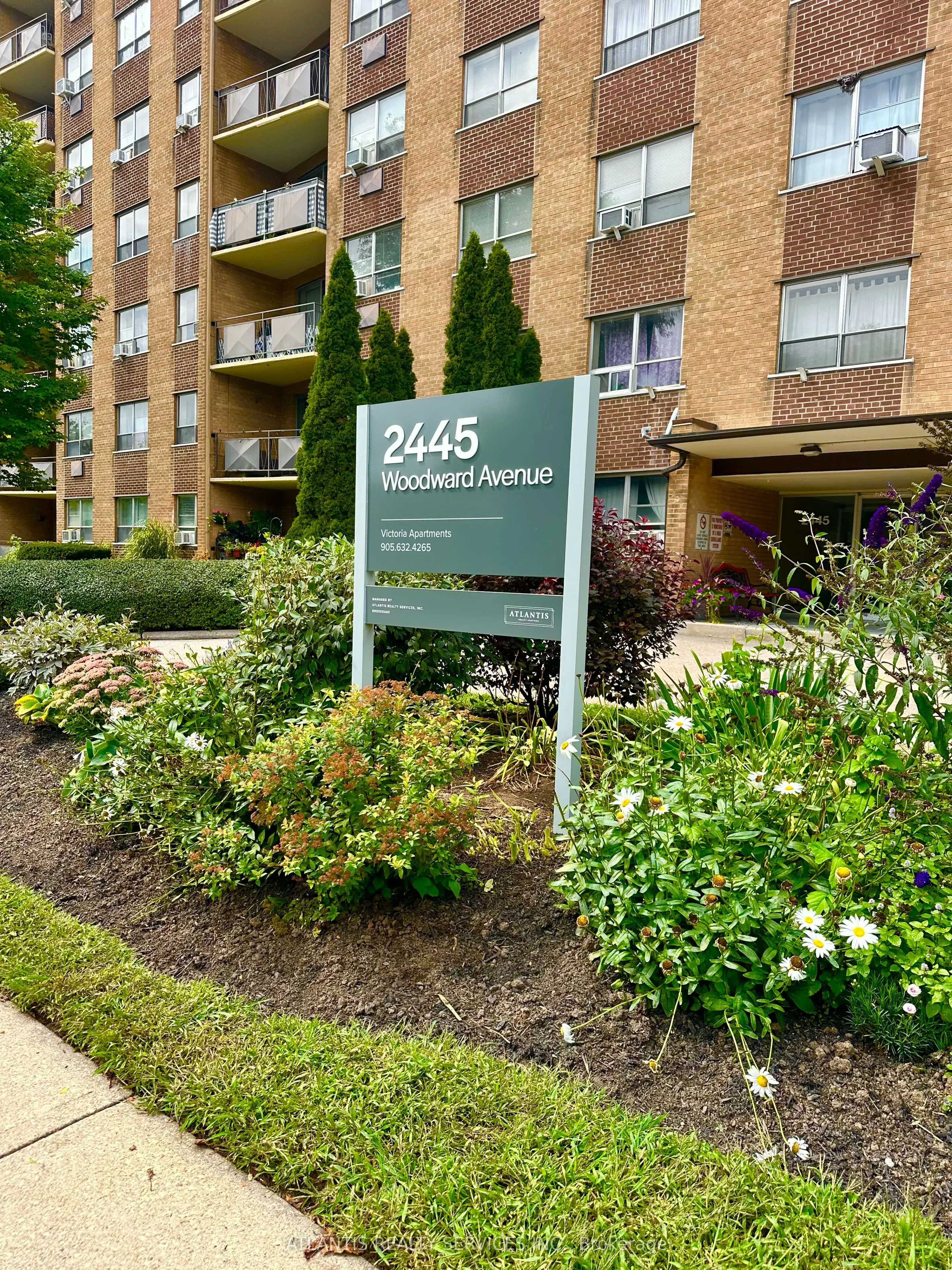 2445 Woodward Avenue #506