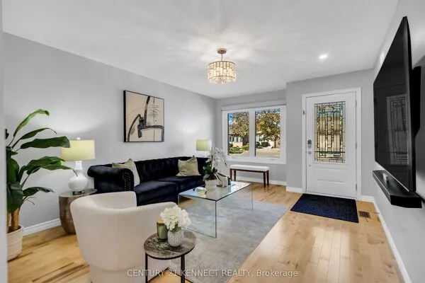 51 Vodden Street W