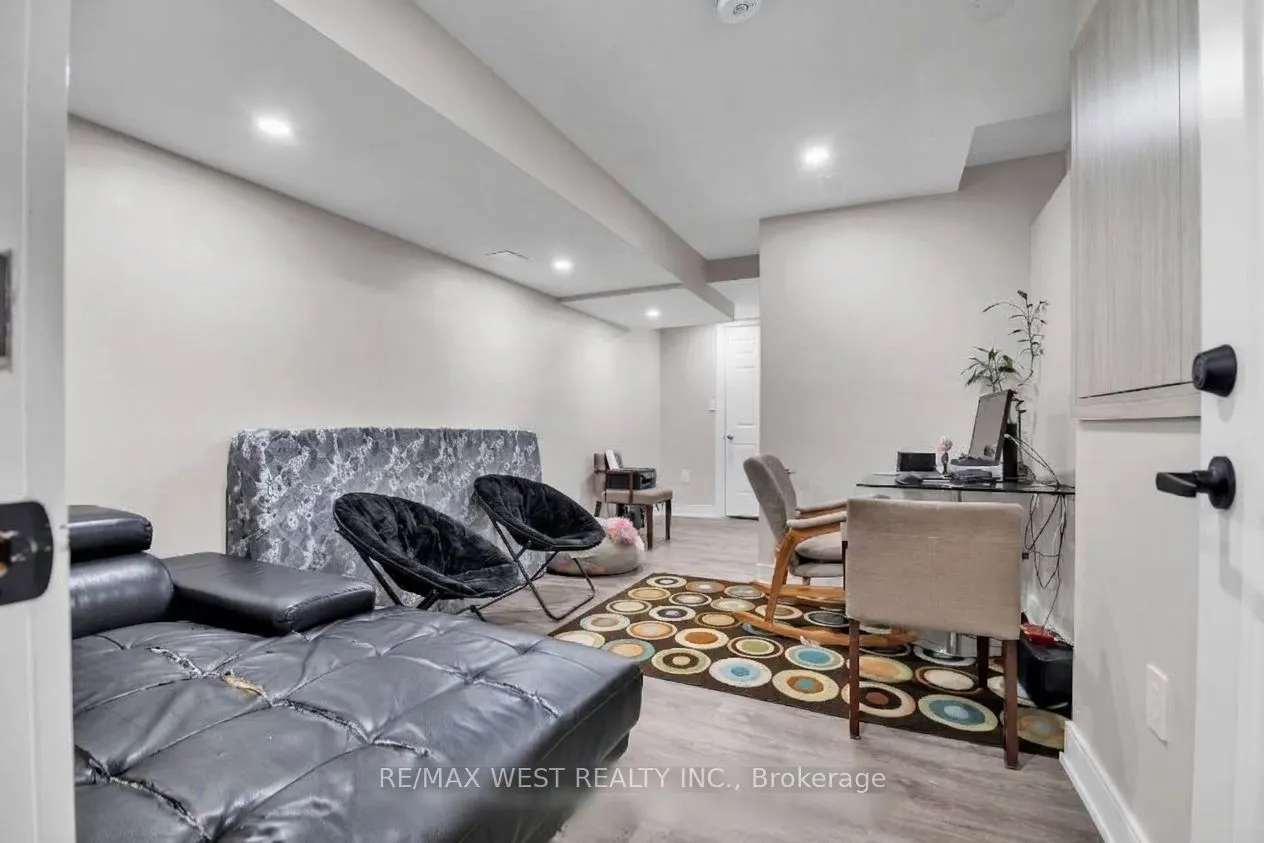 42 Russell Creek Drive