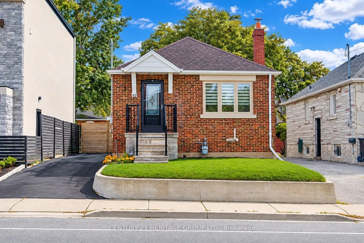 48 Stephen Drive