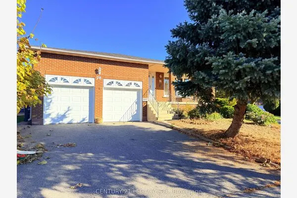 78 Panorama Crescent #(Upper)