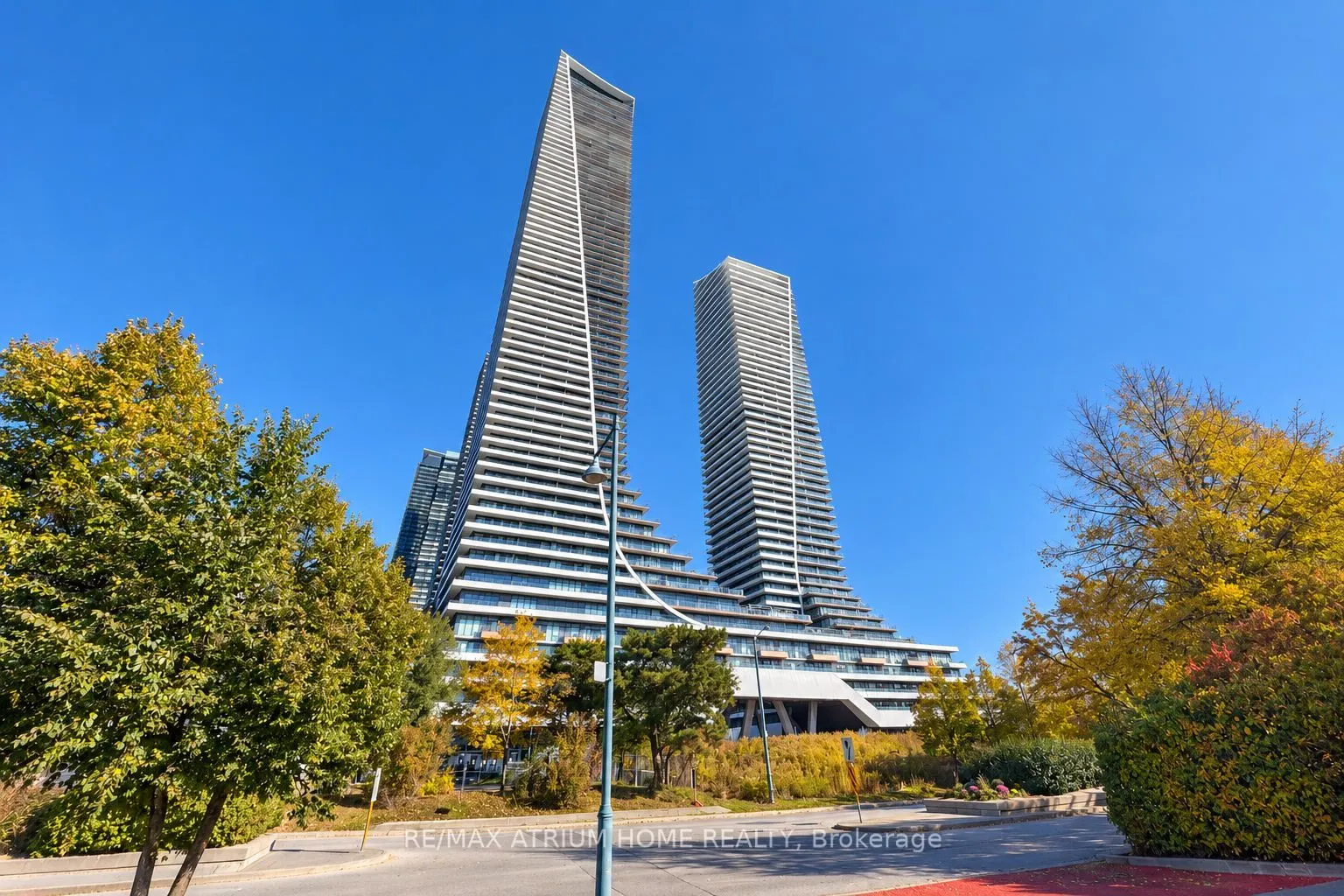 30 Shore Breeze Drive #236