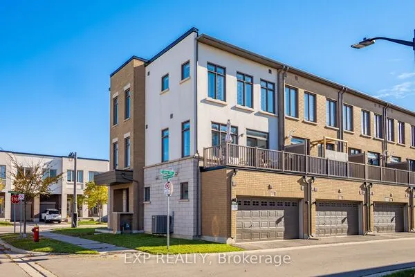 166 Loganberry Gate
