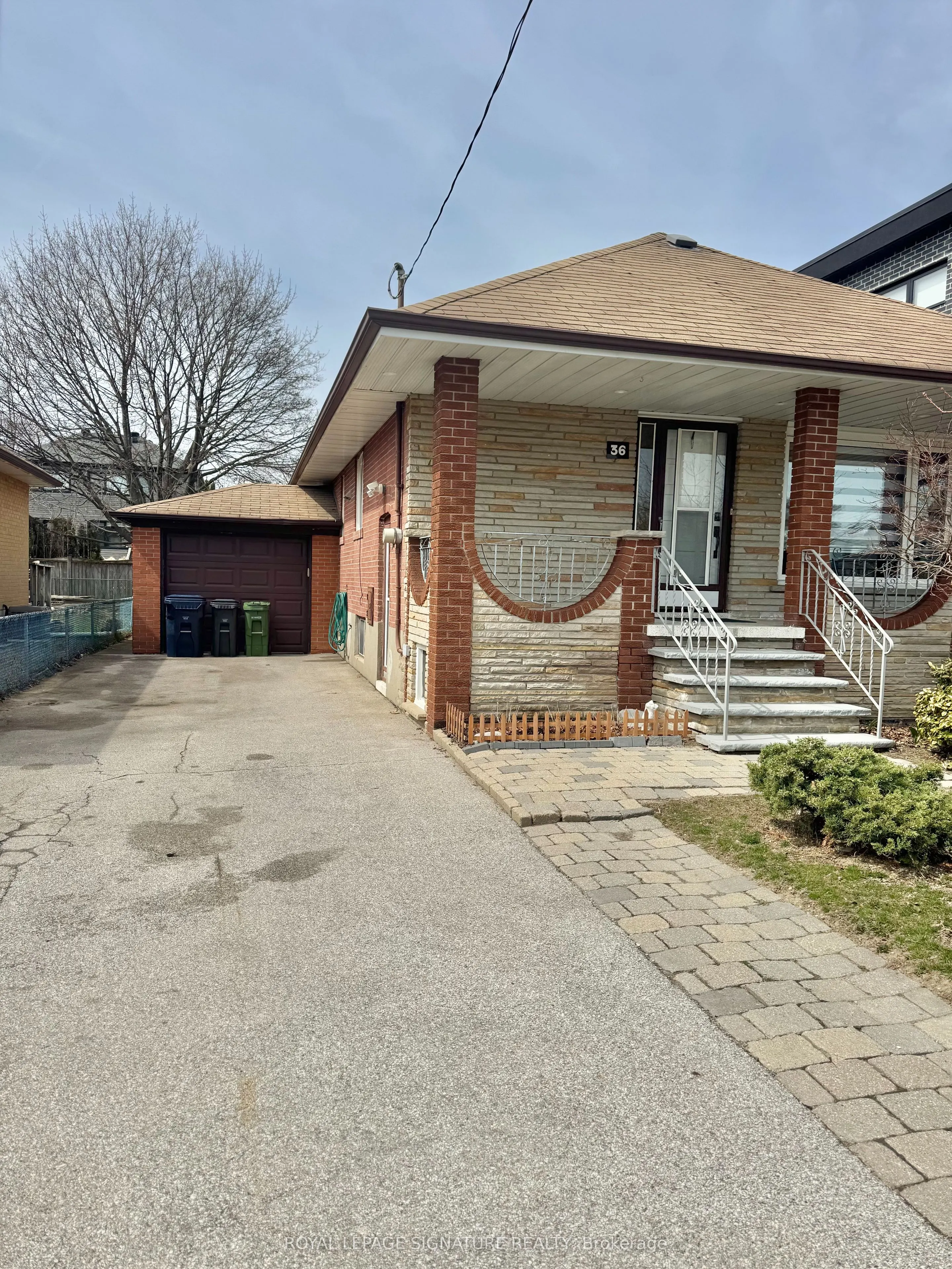 36 Ashmore Avenue