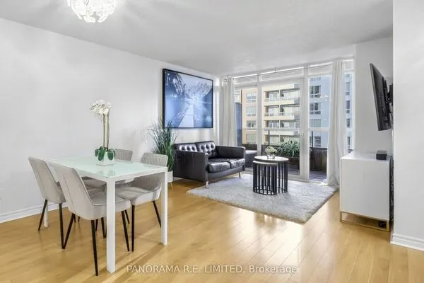 5233 Dundas Street W #723