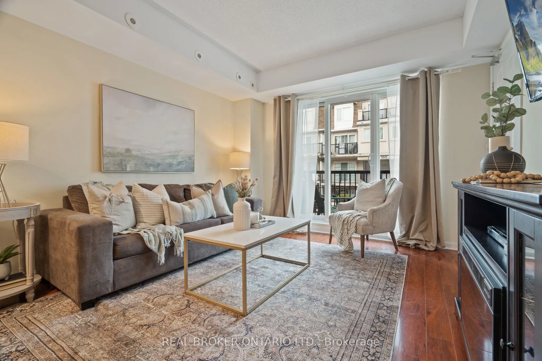 3047 Finch Avenue W #2066