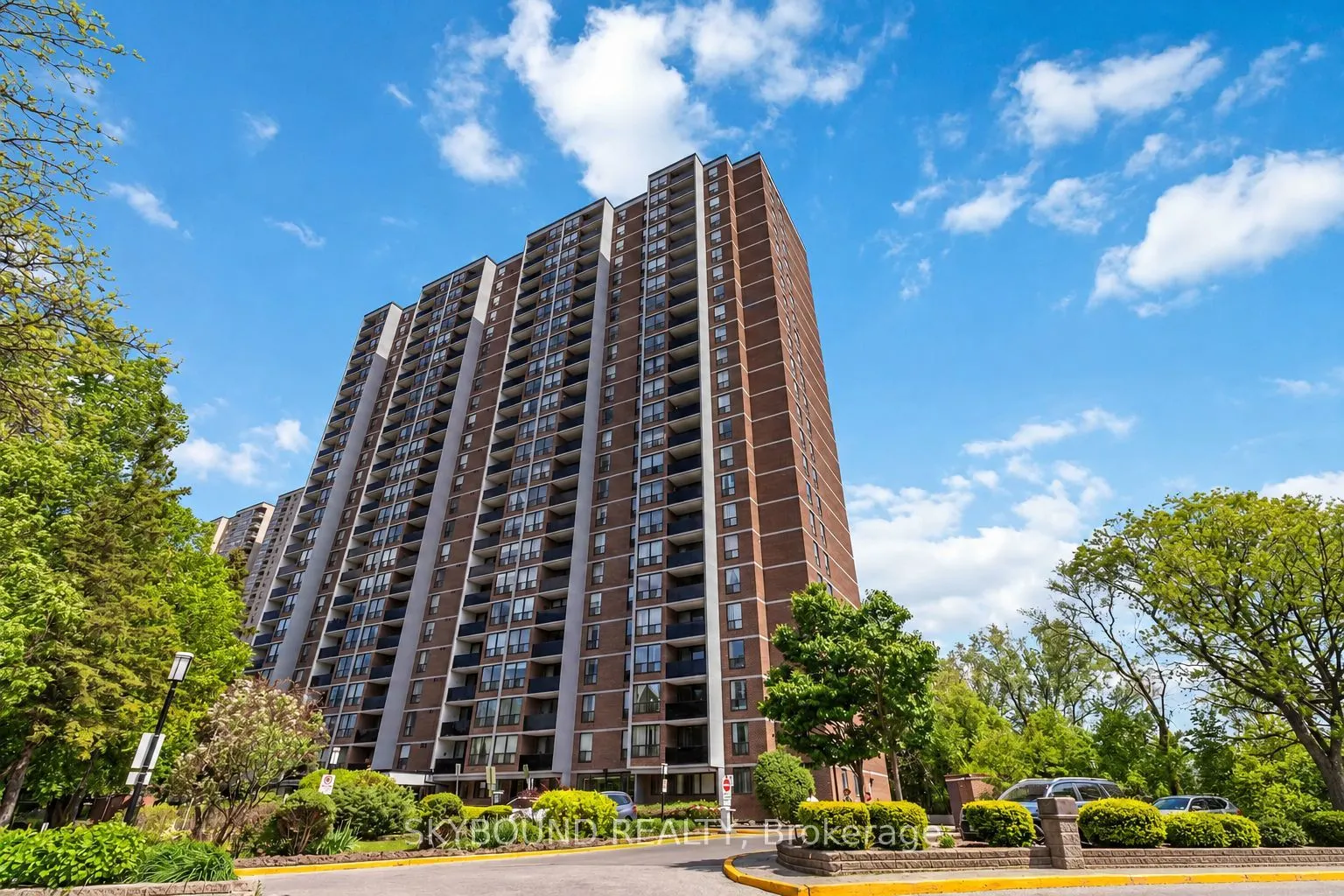 85 Emmett Avenue #1606