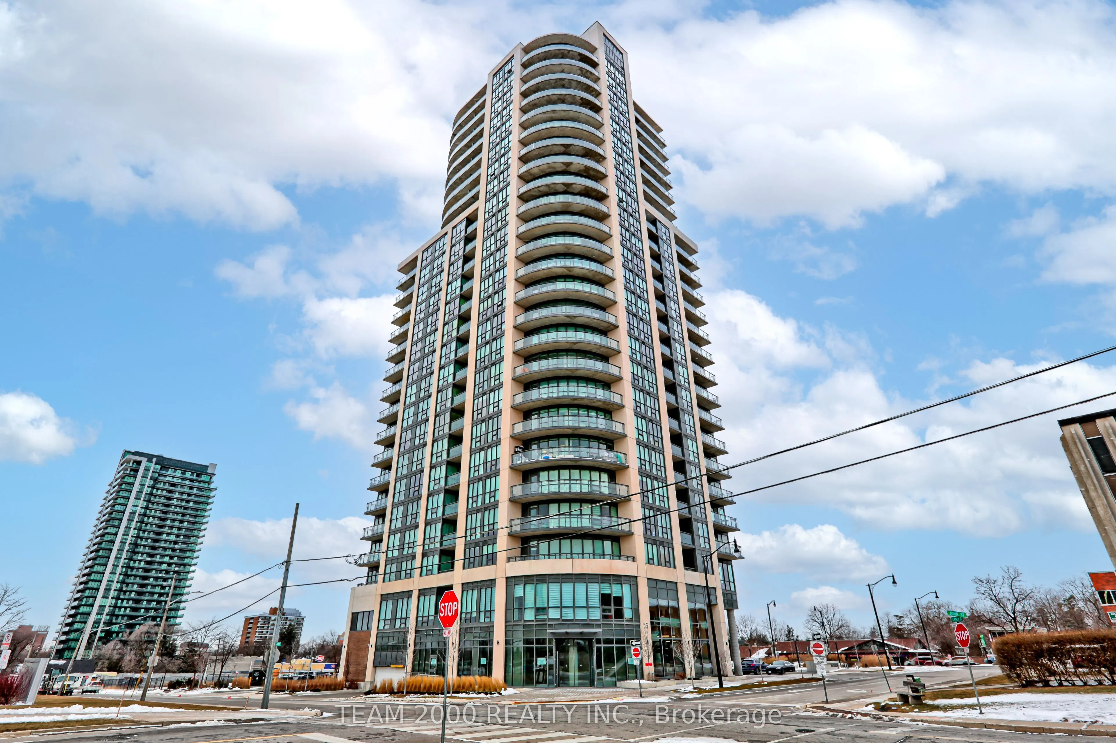 15 Lynch Street #1005