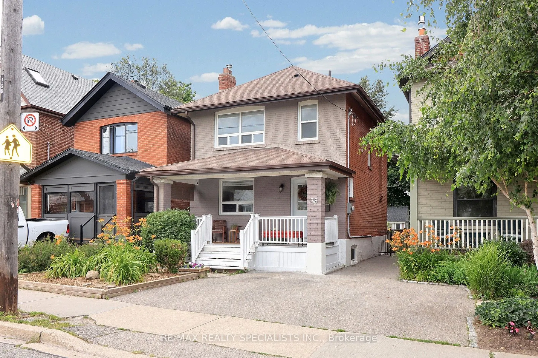 38 Mimico Avenue