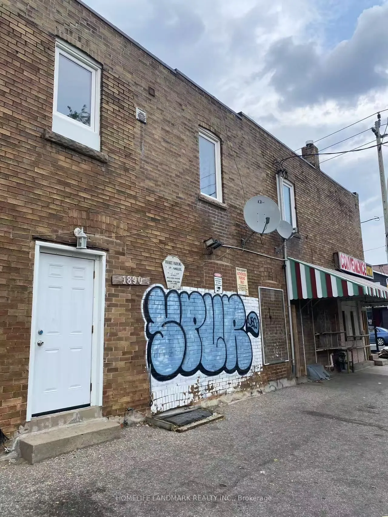 1890 Dufferin Street #Second Floor