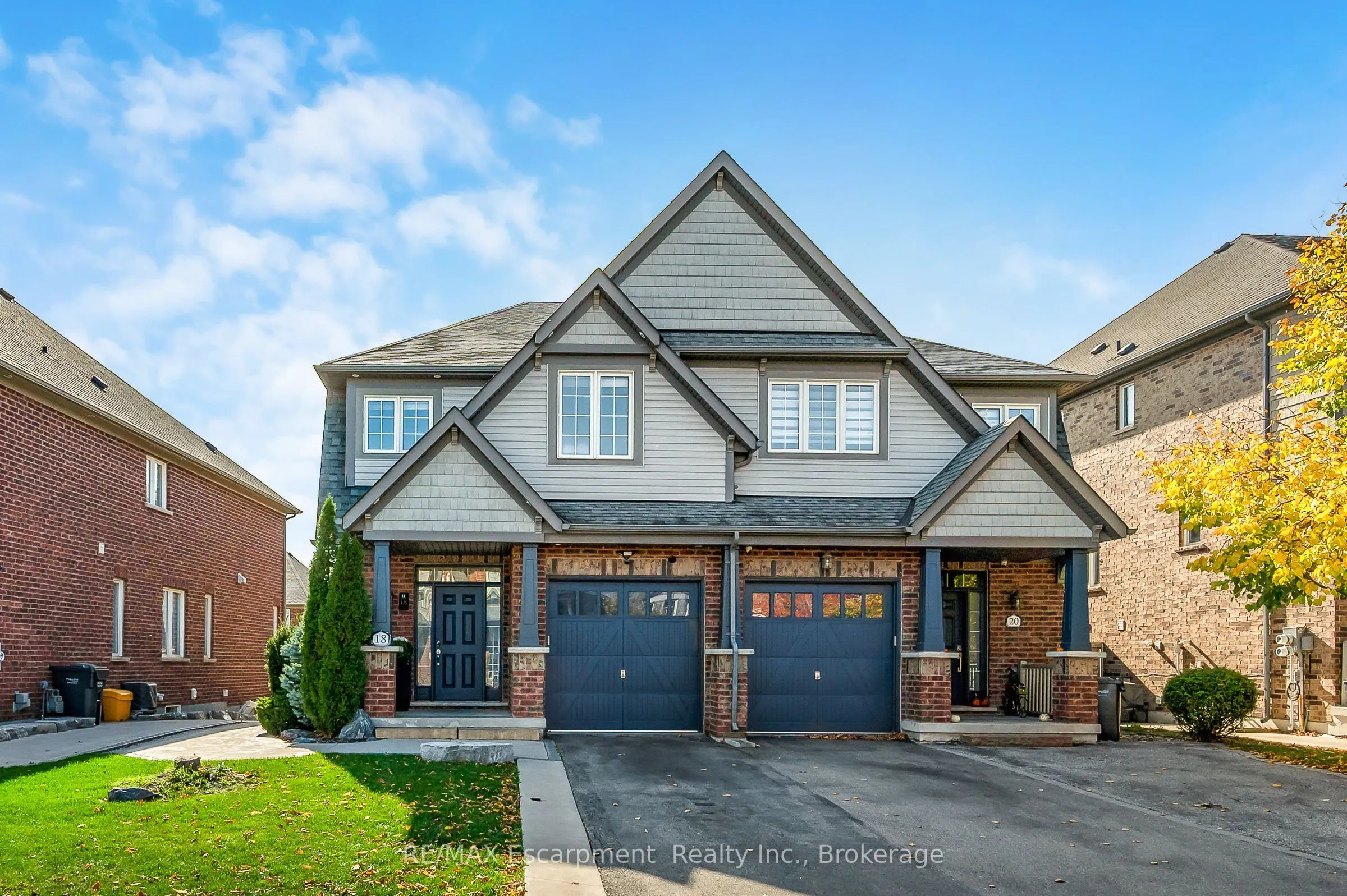 18 Autumn Arbour Road