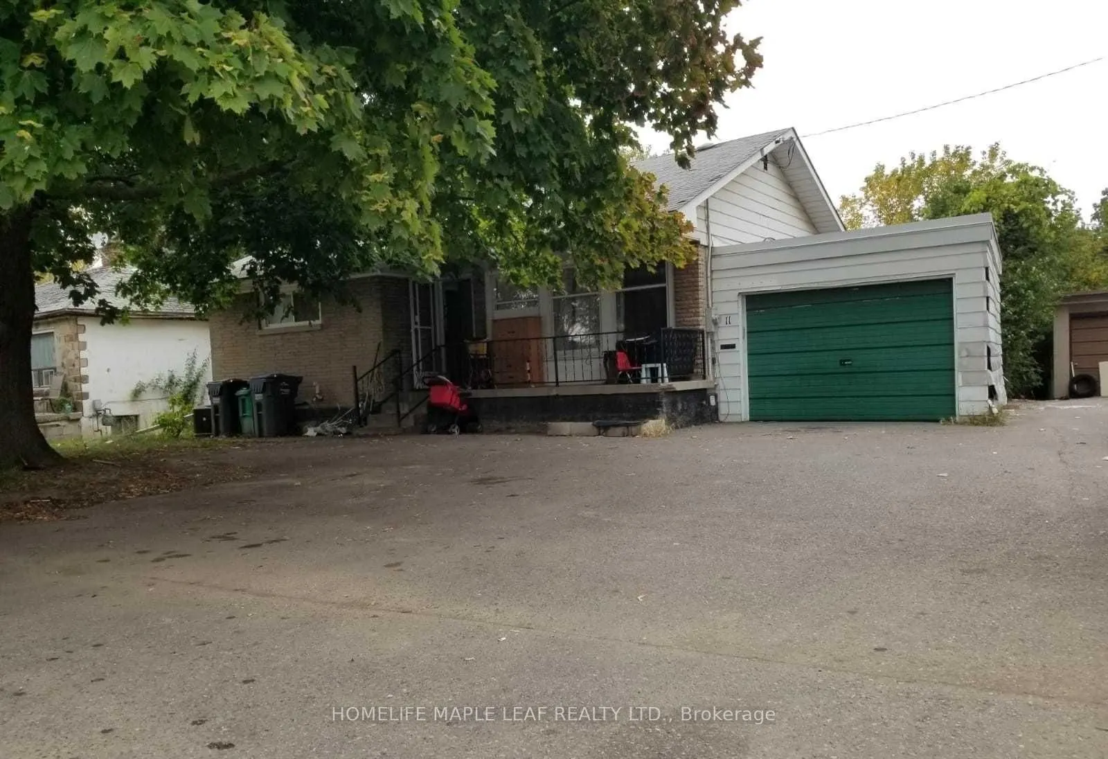 11 Mclaughlin Road N