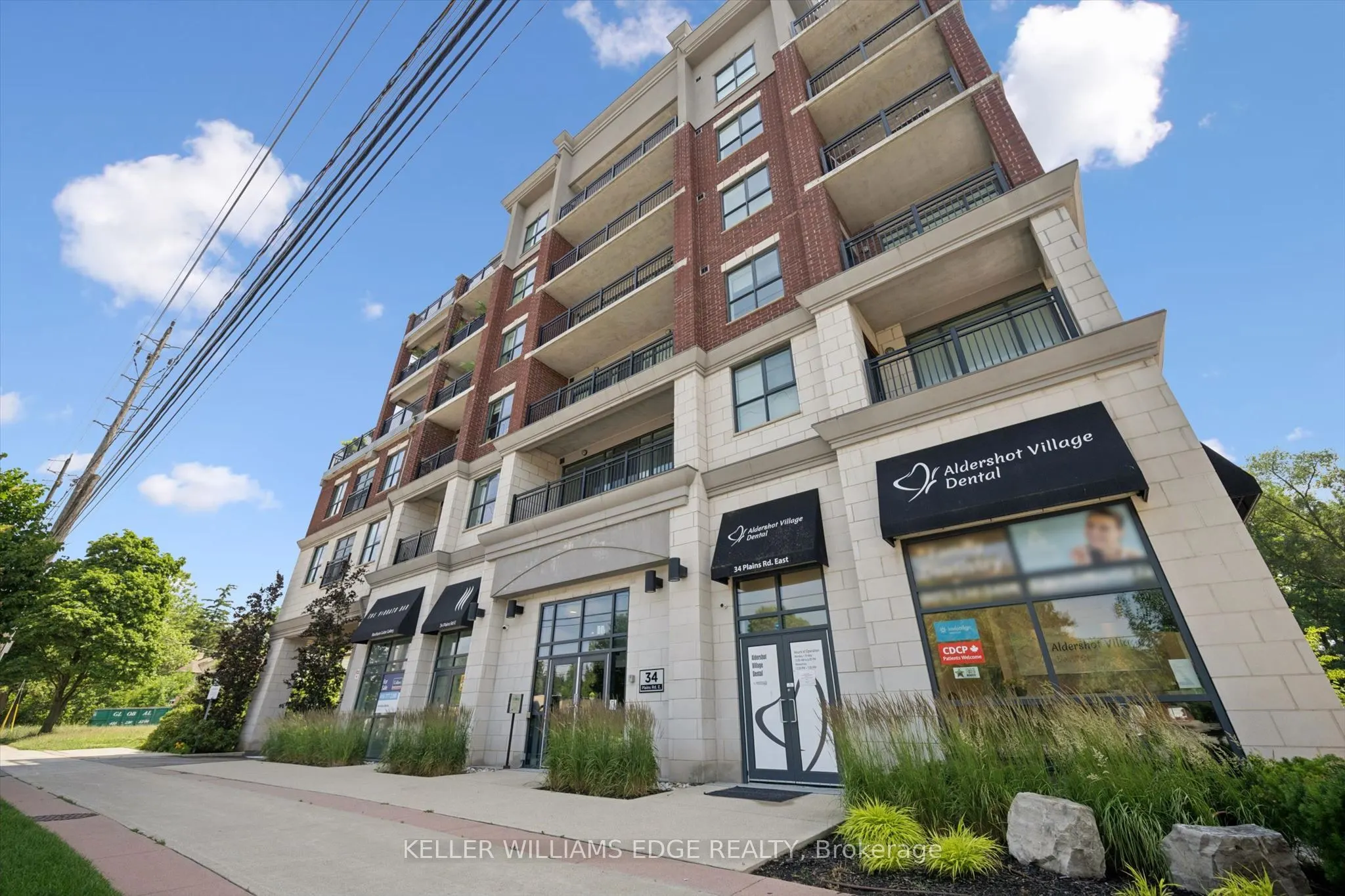 34 Plains Road E #208