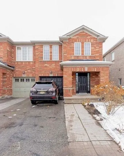 27 Thornbush Boulevard