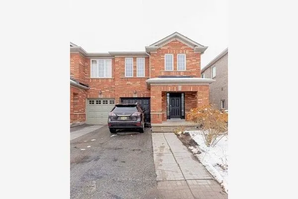 27 Thornbush Boulevard