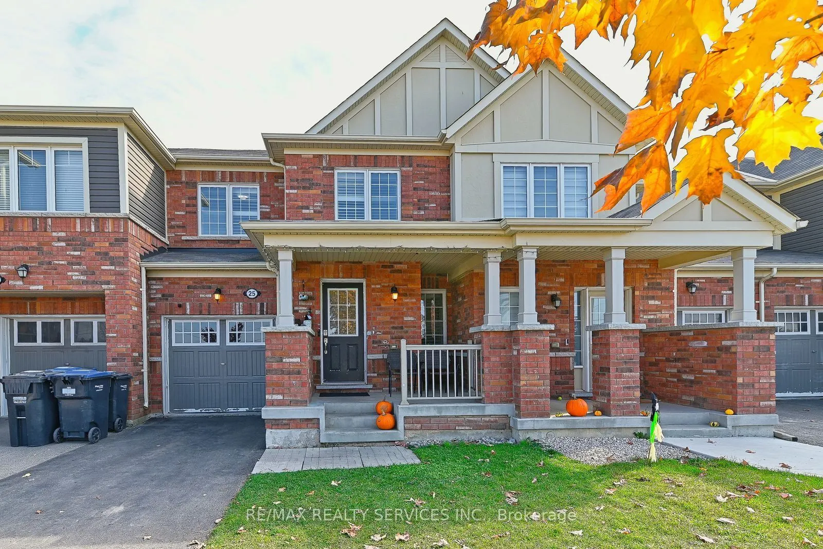 25 Donlamont Circle