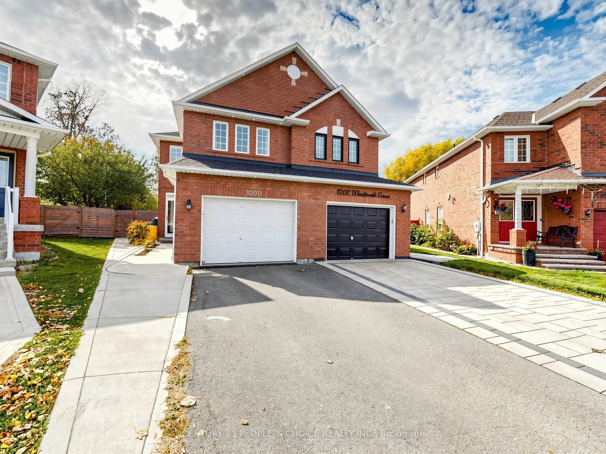 1200 Windbrook Grove