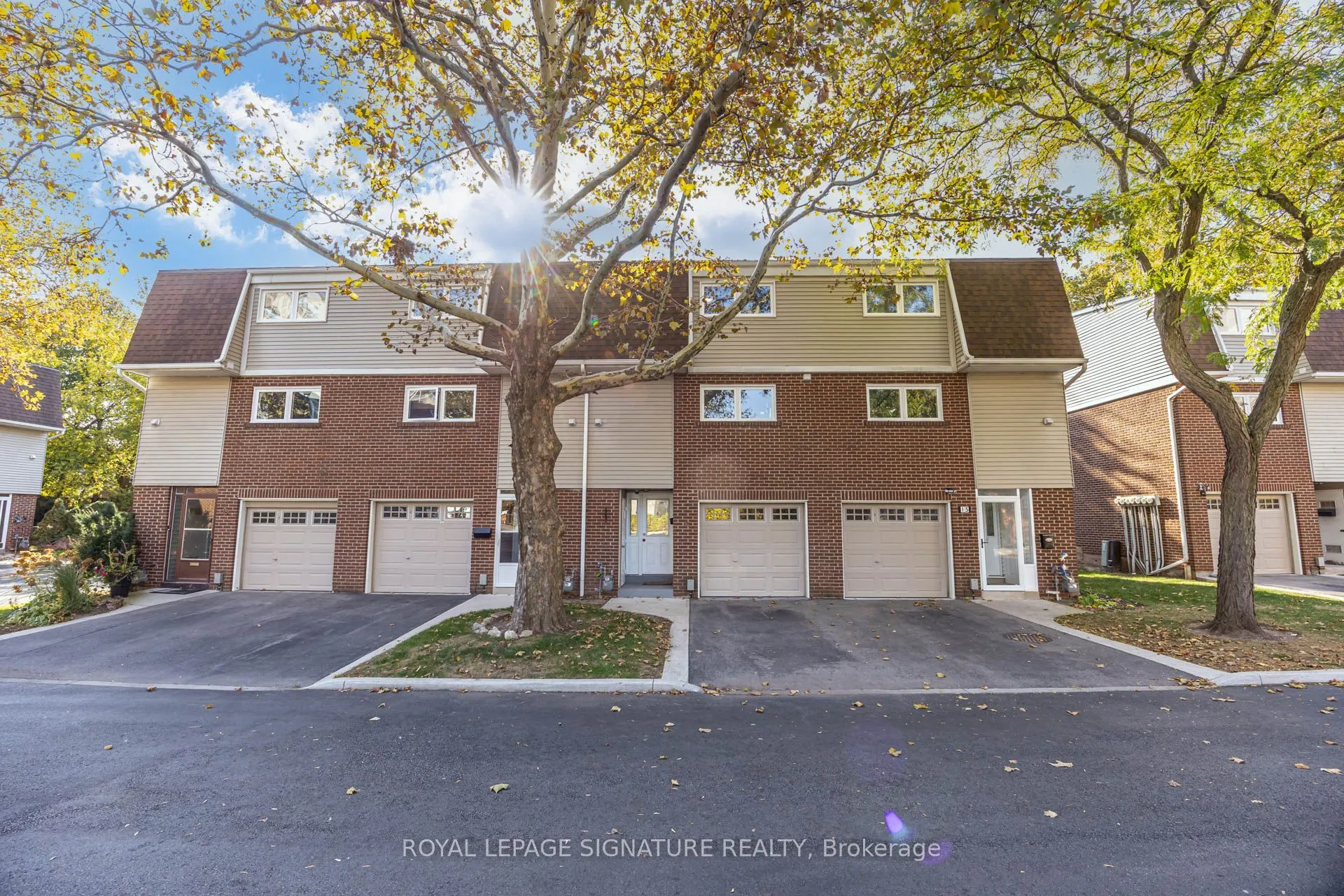 960 Warwick Court #16