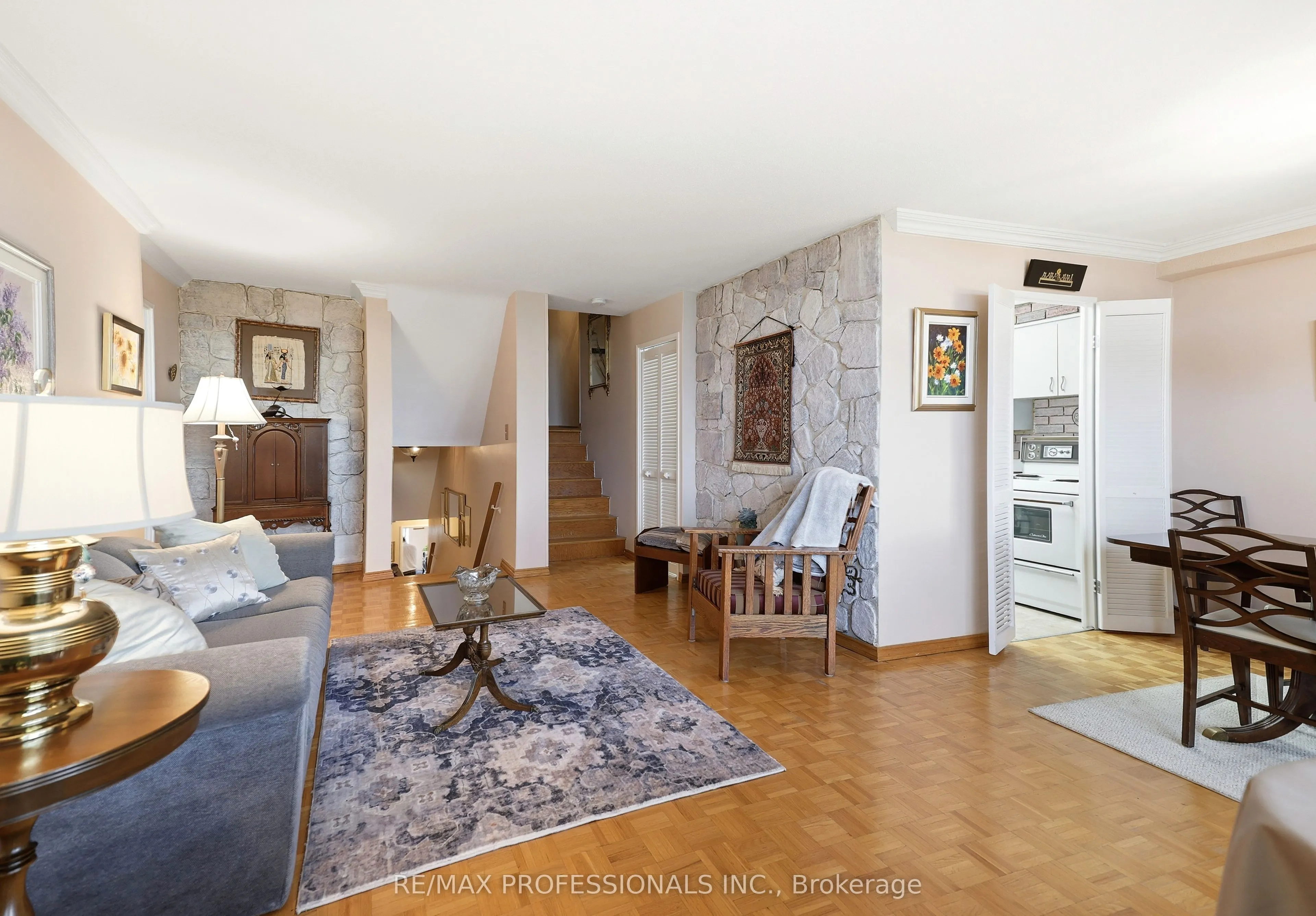 11 Wincott Drive #1208