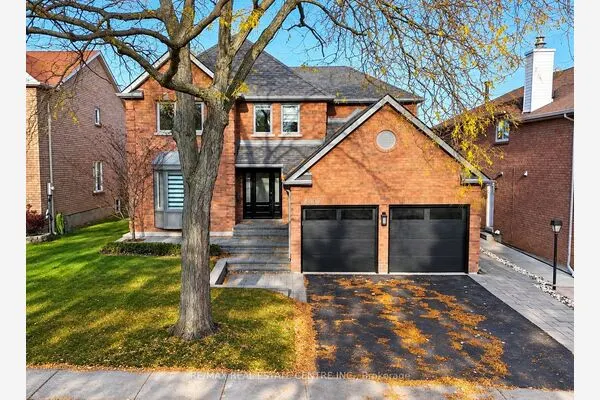 1307 Saddler Circle
