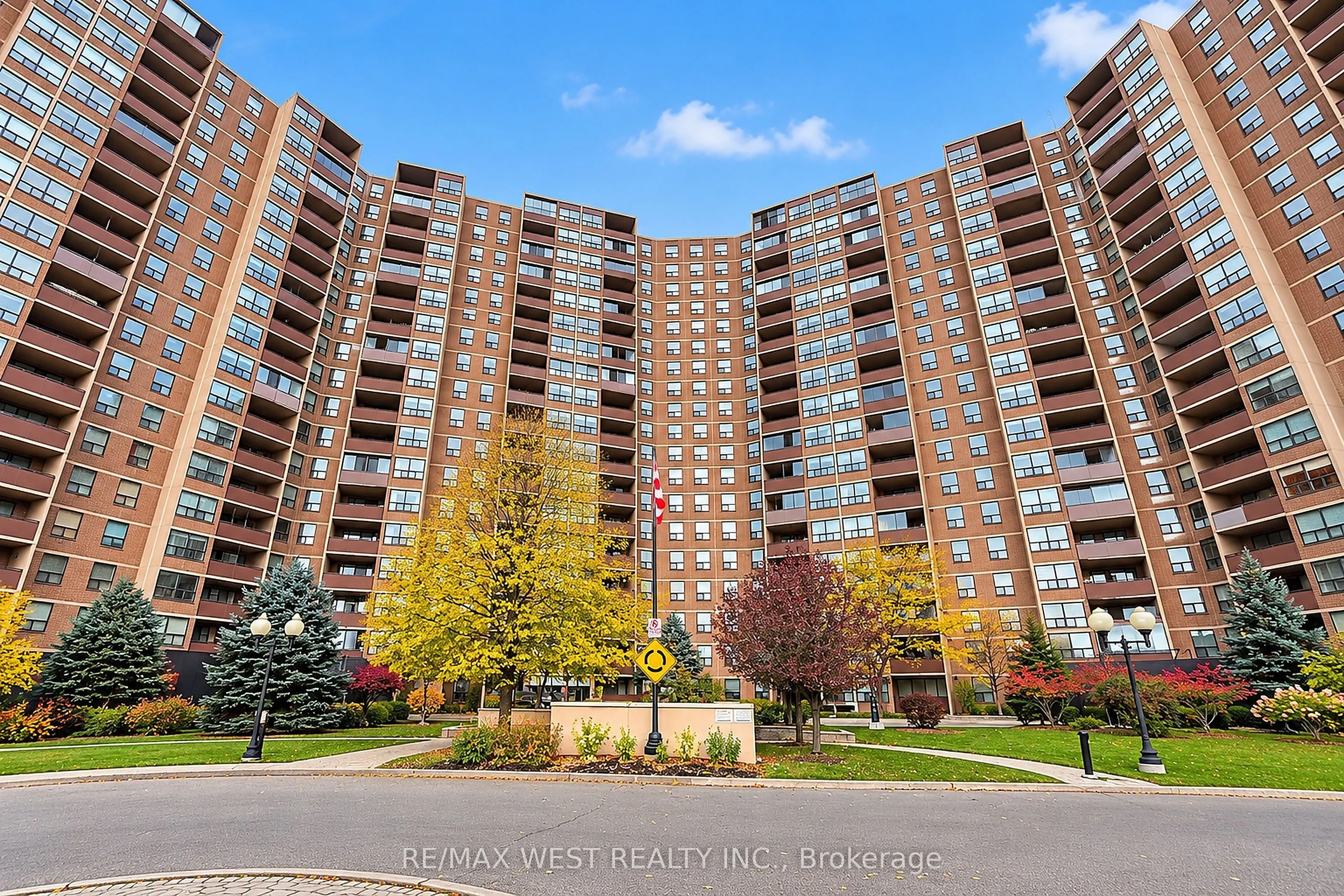 716 The West Mall #805