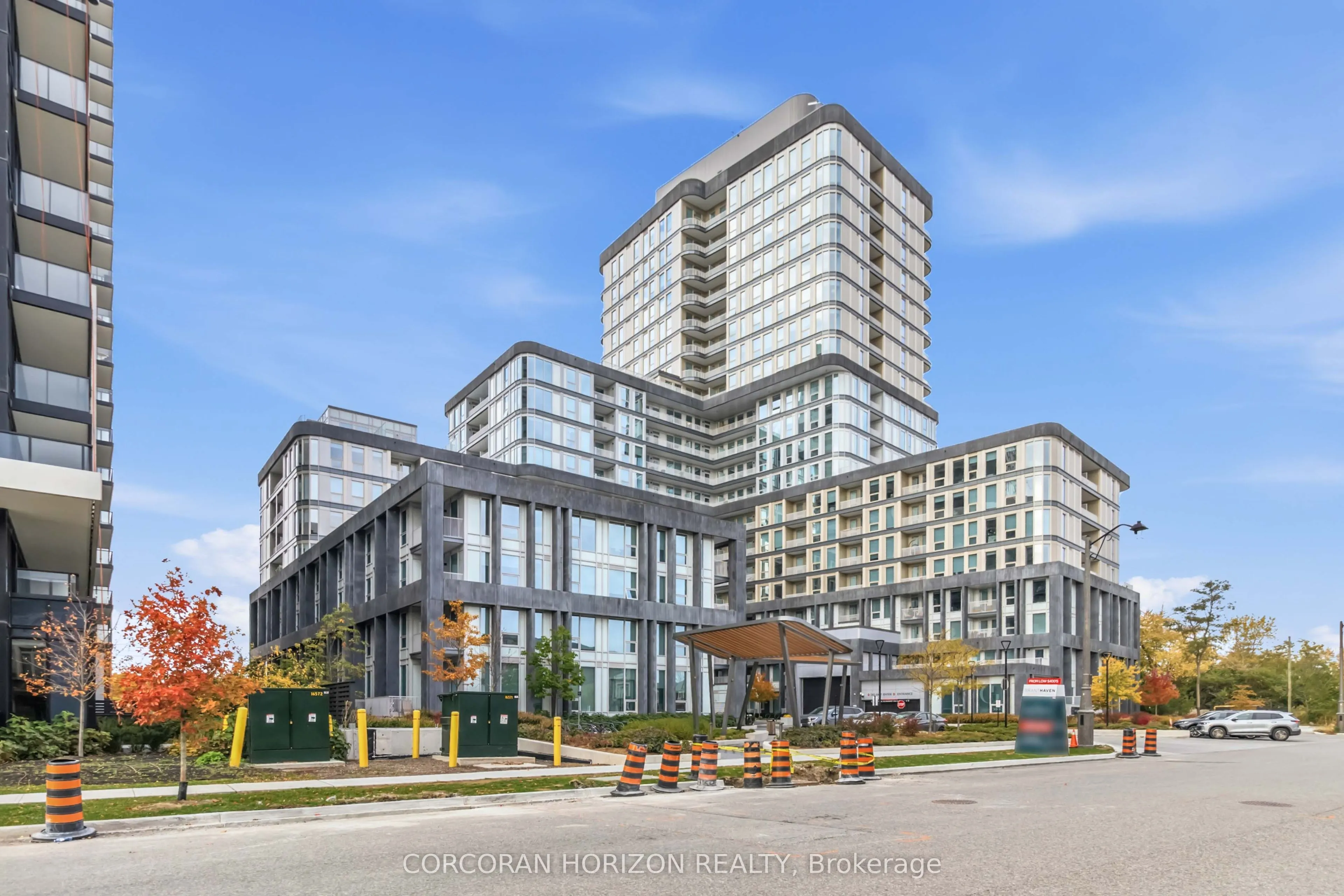 3240 William Coltson Avenue #911