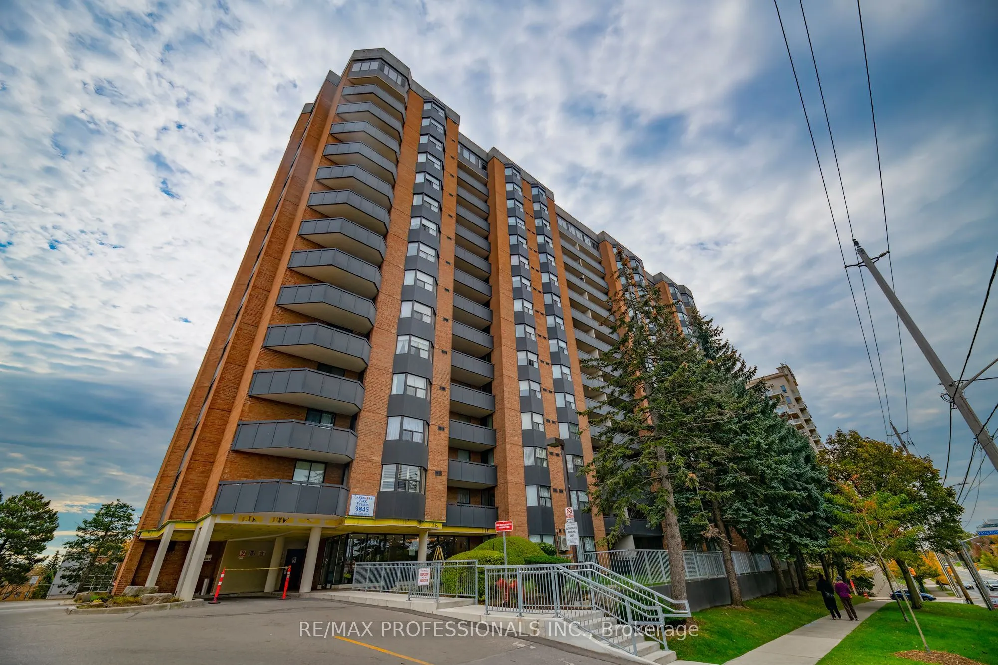 3845 Lakeshore Boulevard #1506