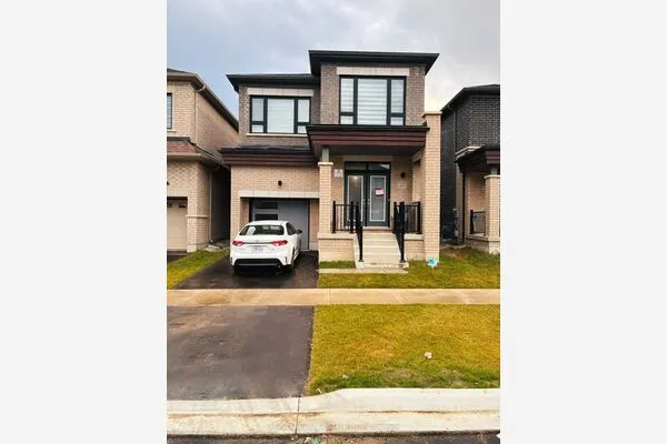 445 Kennedy Circle W