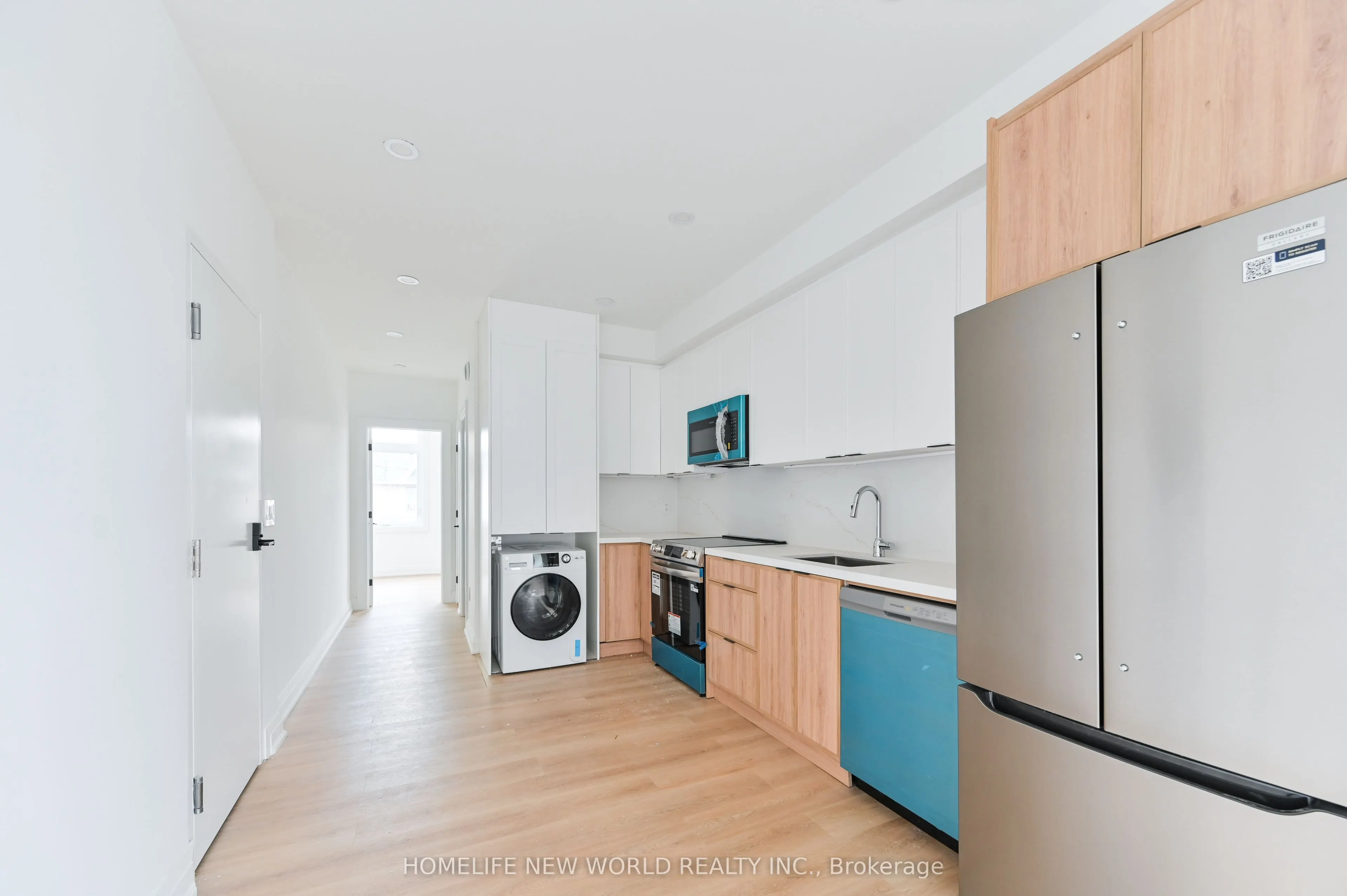 228 Emerson Avenue #201