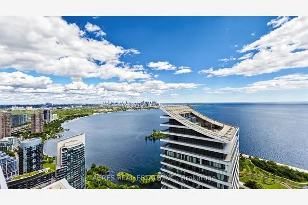 30 SHORE BREEZE Drive #5806