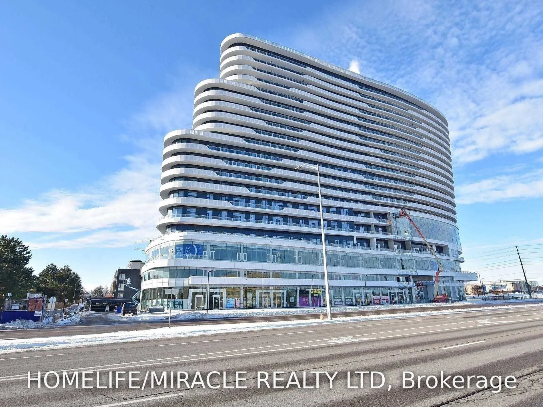 2520 Eglinton Avenue W #701