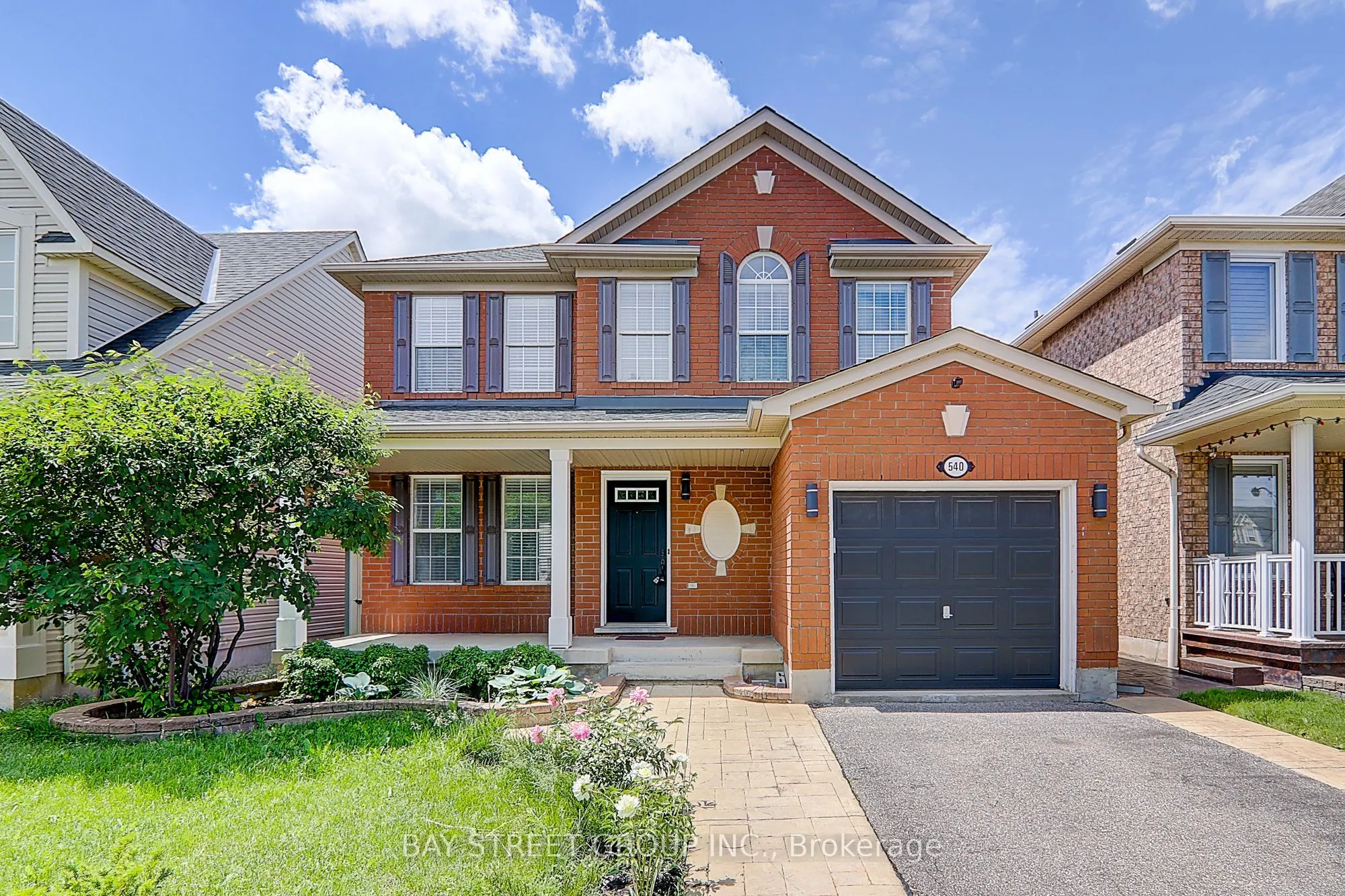 540 Caverhill Crescent