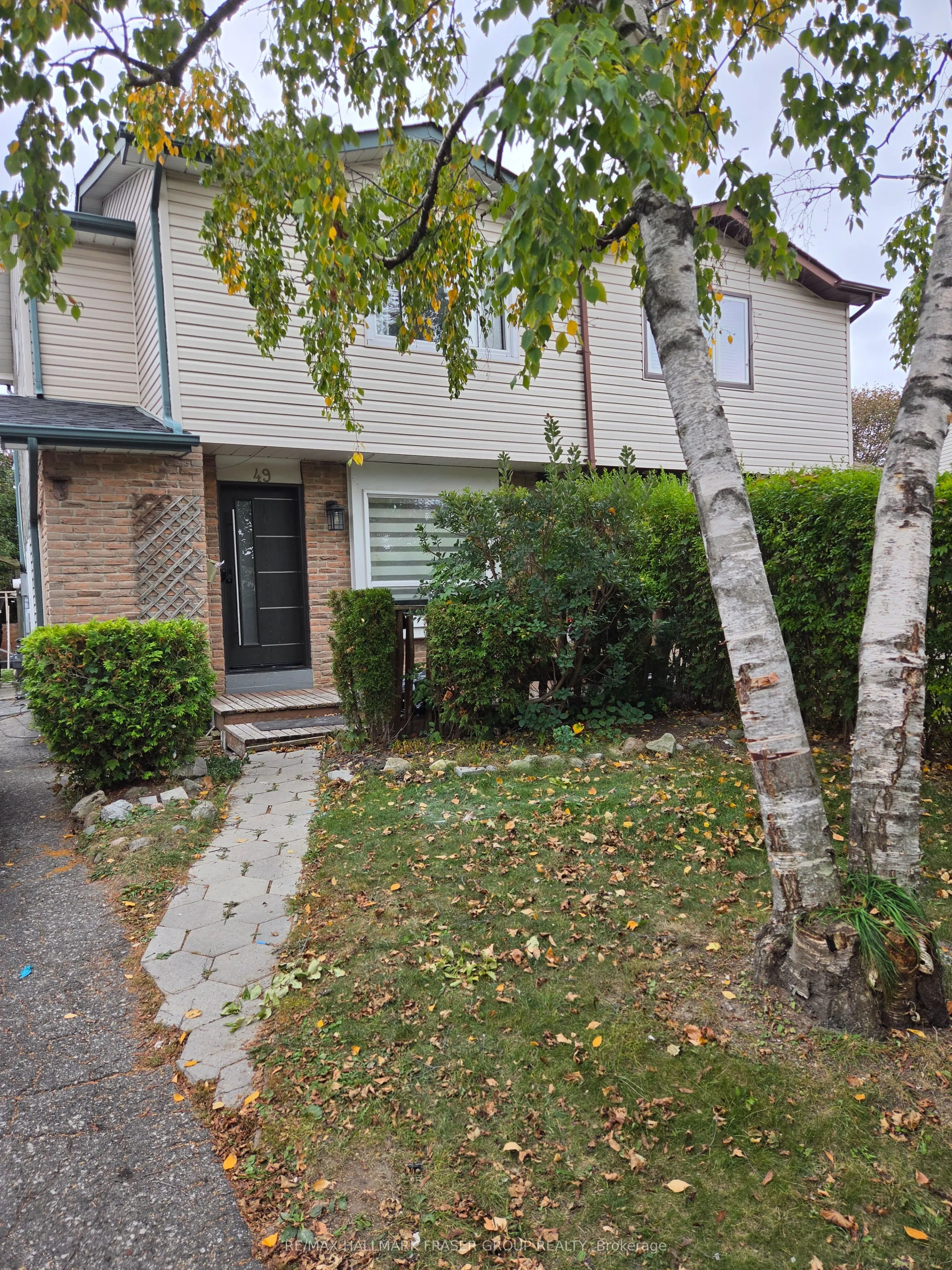 49 Carberry Crescent